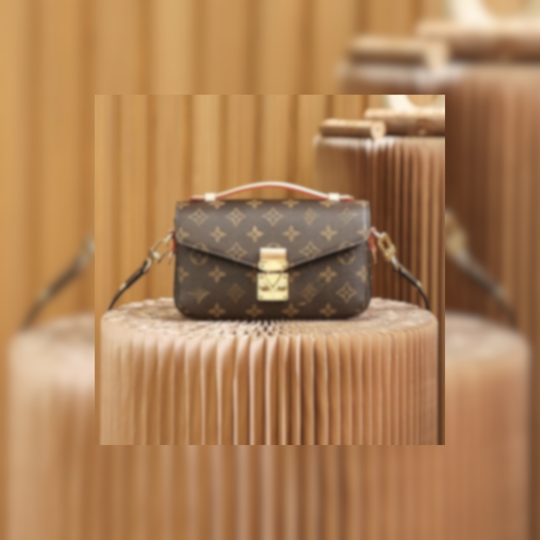 East-West Shoulder Bag in Brown Coated Canvas, 25cm